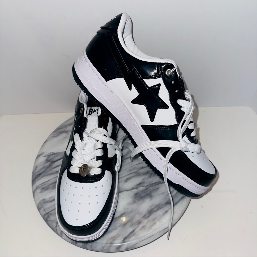 Size 9.5 - A Bathing Ape Bapesta Black 1H70191001 NWOB Perfect Condition Rare !